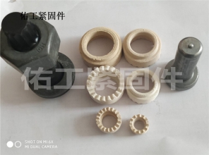 含紧一点h楼梯边做边走视频